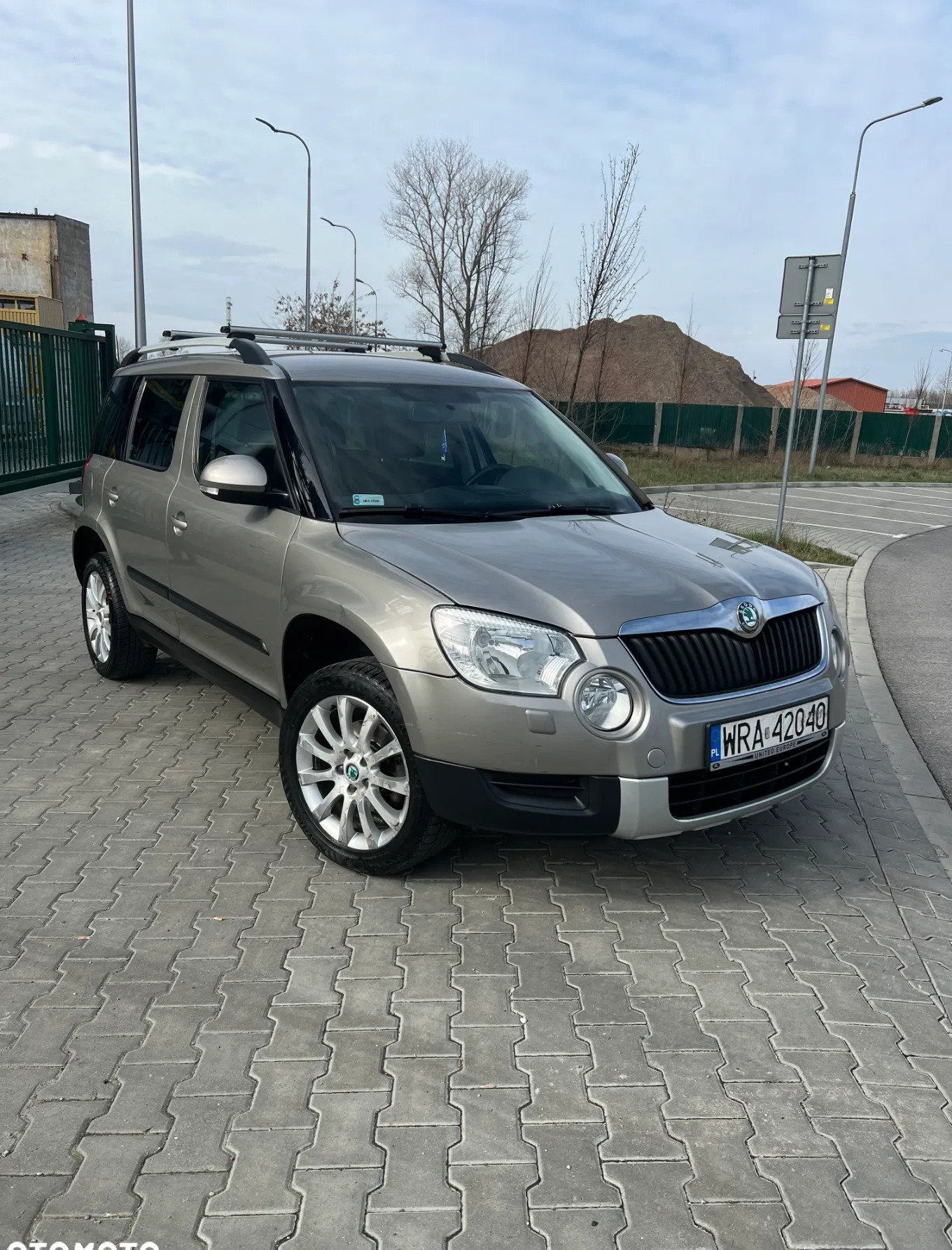 Skoda Yeti cena 28900 przebieg: 260000, rok produkcji 2011 z Radom małe 106
